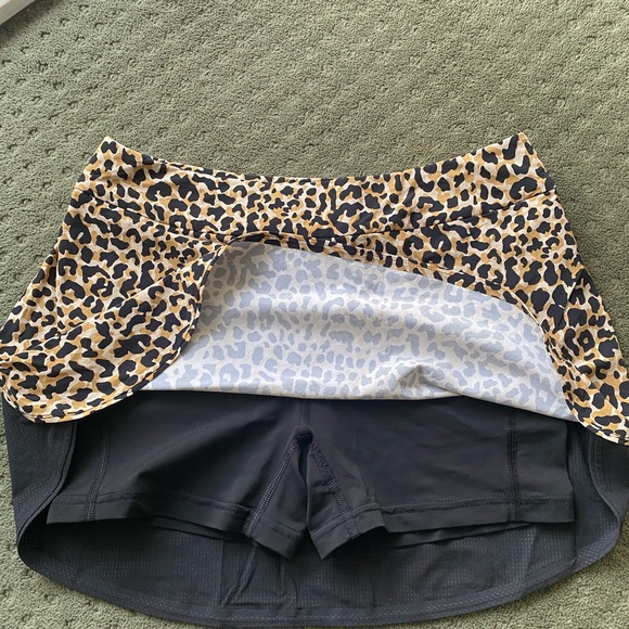 Outdoor Voices Exercise Skort in Cheetah/Leopard - Picture 3 of 5